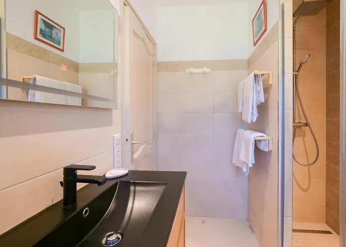 Villa Alizee B&B Bed & Breakfast