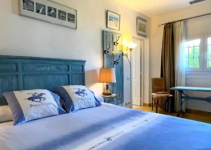 Bed & Breakfast Villa Alizee B&B 3*