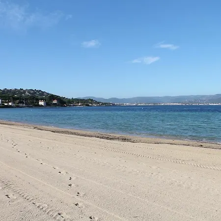 Alizee Bed & Breakfast Gassin